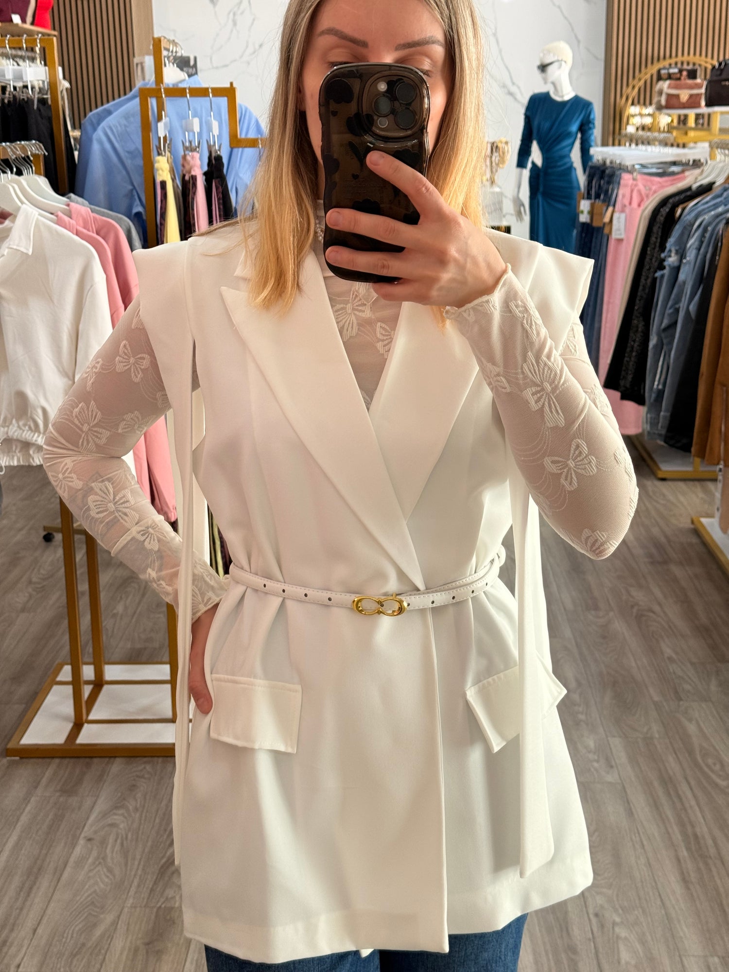 Blazer Alira