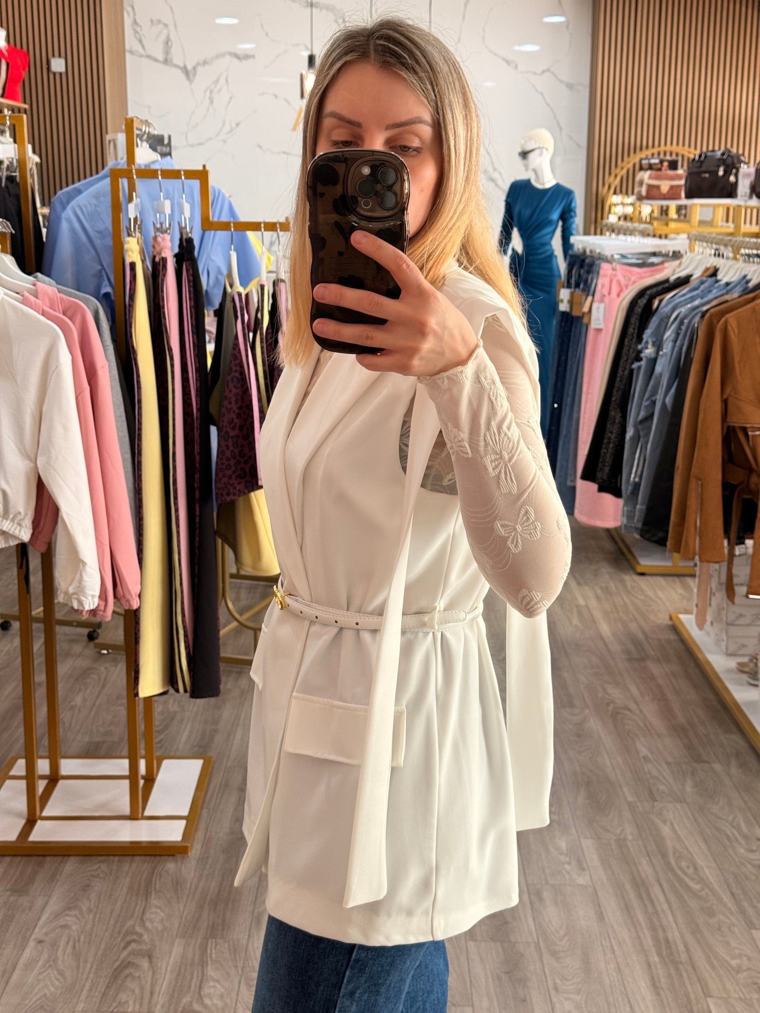 Blazer Alira